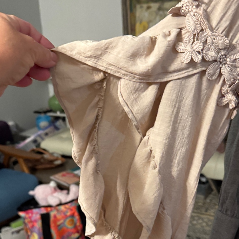Umgee Beige Blouse with Floral Trim - Picture 2 of 4